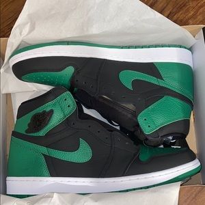 Air Jordan 1 Retro High OG Pines